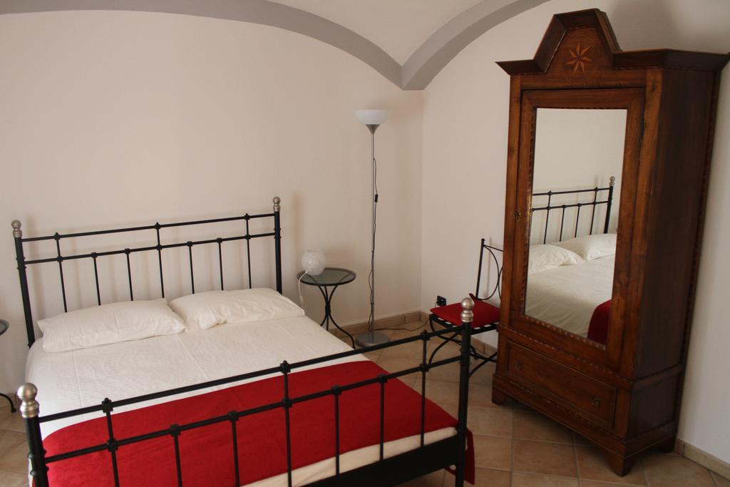 B&B Bricco Fiore Briaglia Bilik gambar